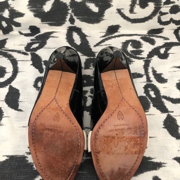 Ted Baker Spectator Vtg Style Black Peep Toe Heels - Picture 7 of 7